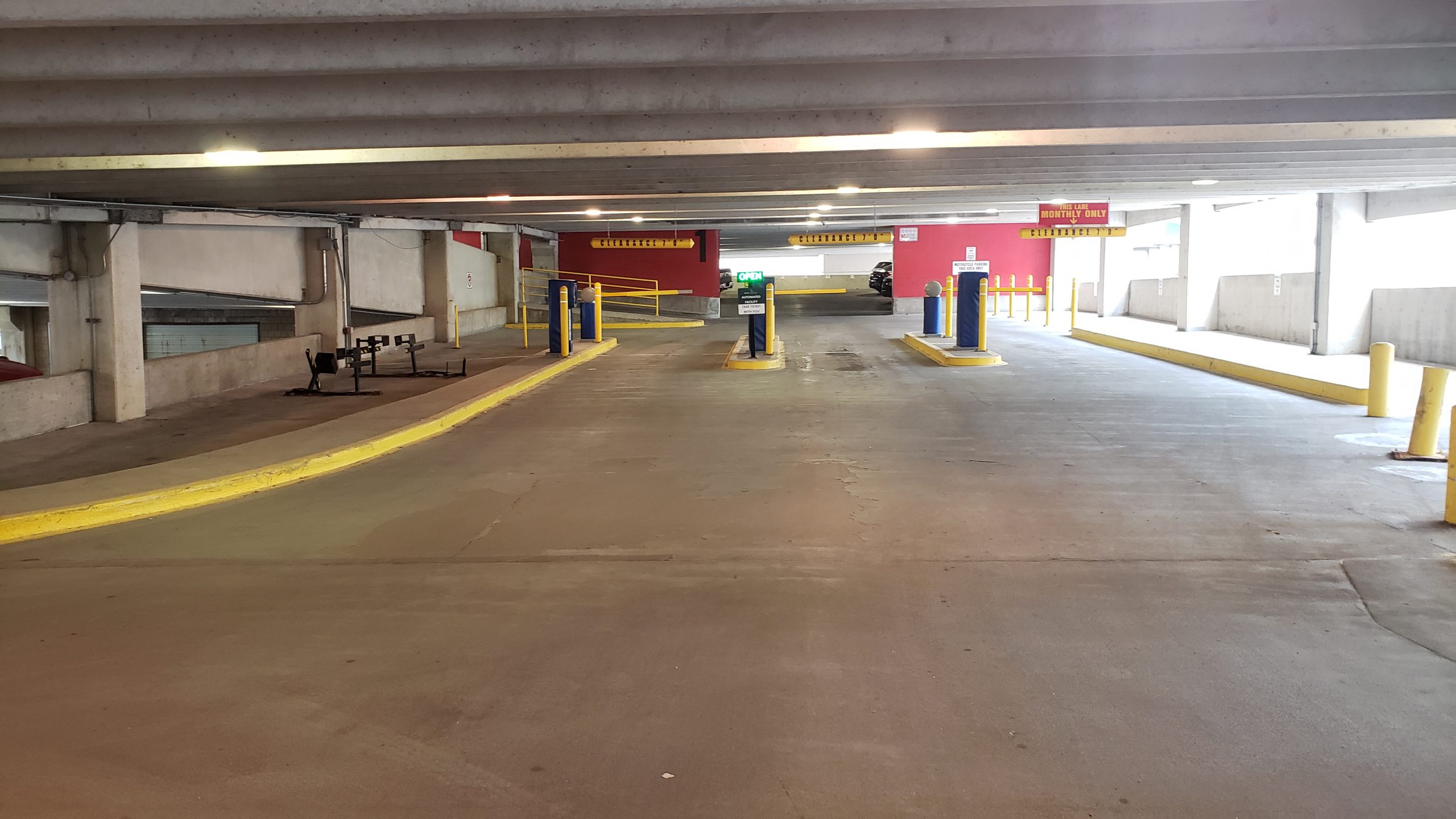 Parking For 4th Grand Garage ParkChirp Find Cheap Parking Here 