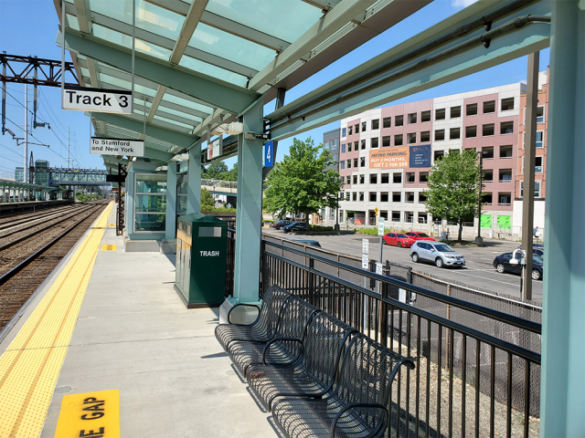 ALTO Fairfield Metro Garage - Direct access to MTA | Propark Mobility