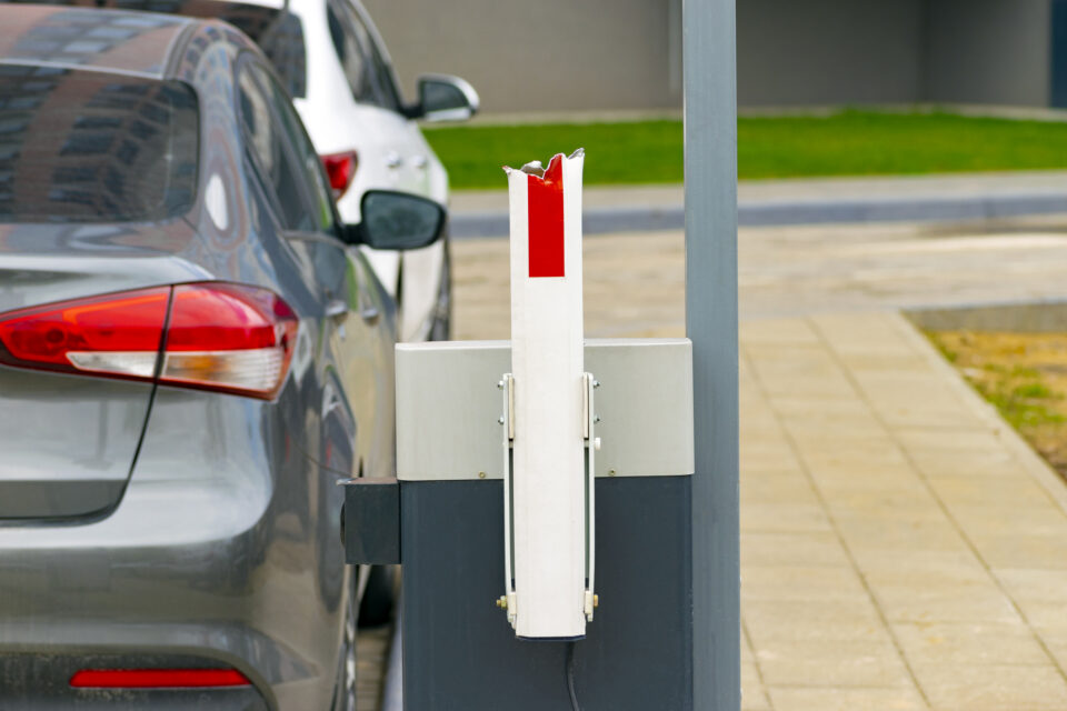 How to Minimize Your Parking Lot Maintenance With Modern Technology