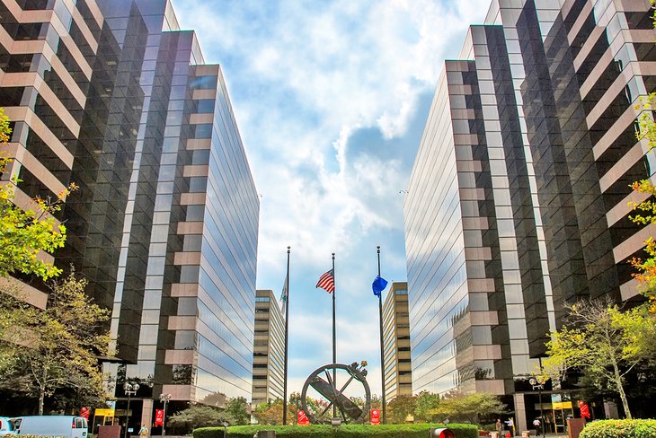 Parking in Downtown Arlington