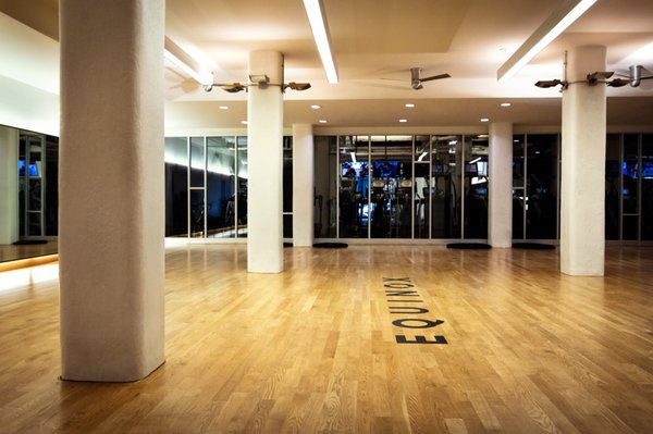 Photo of Parking for Equinox Lincoln Park