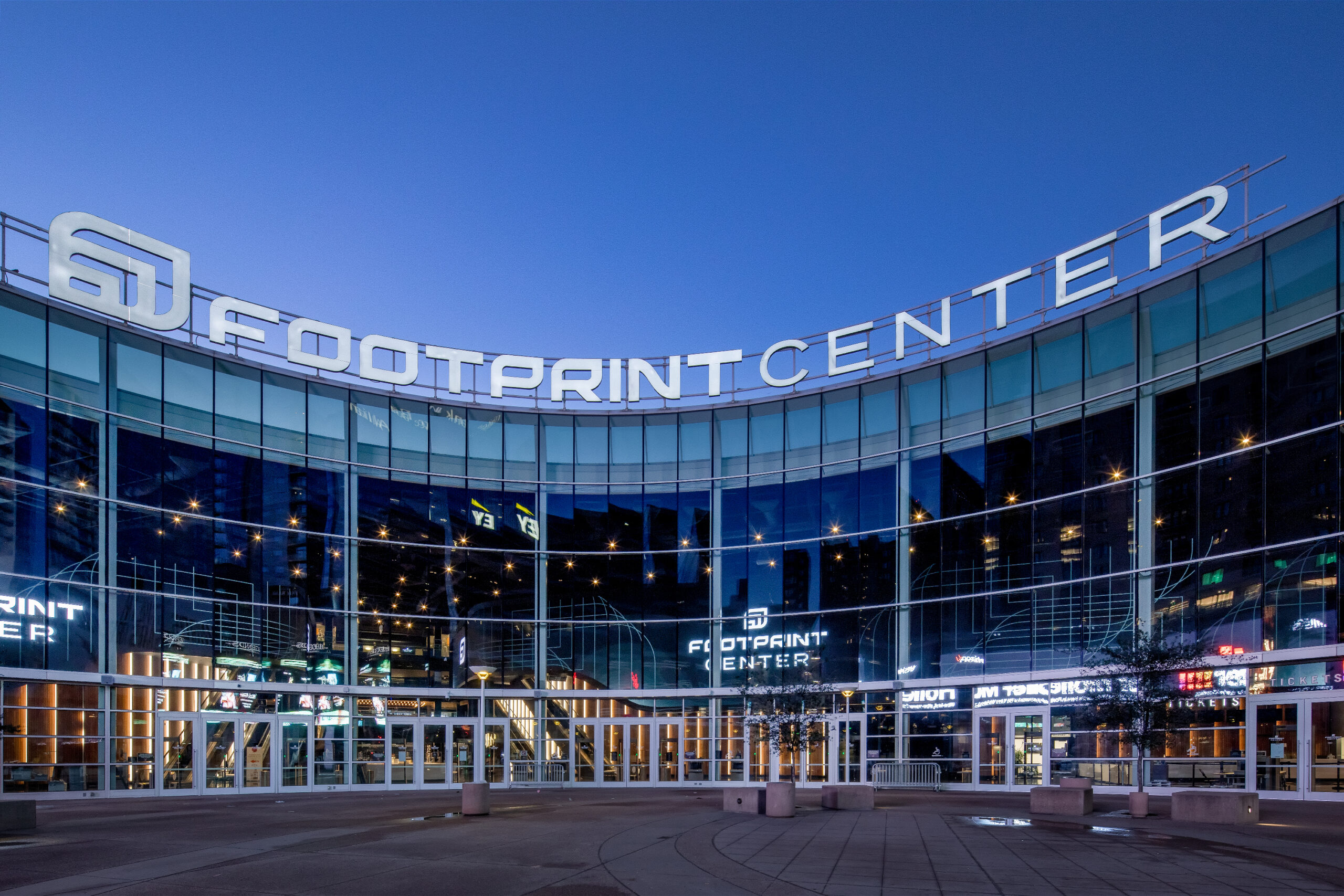 Tobin Center Parking Garage - p6wlp05