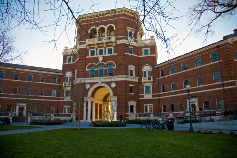 Photo of Parking for City University of Seattle